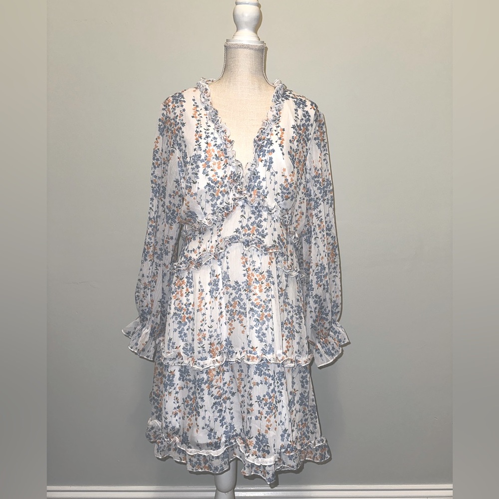 Laney dress Size L